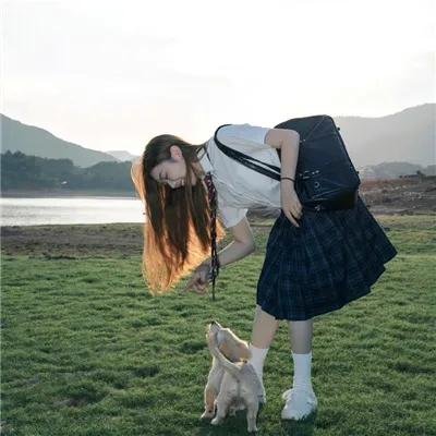 弯曲幸运草